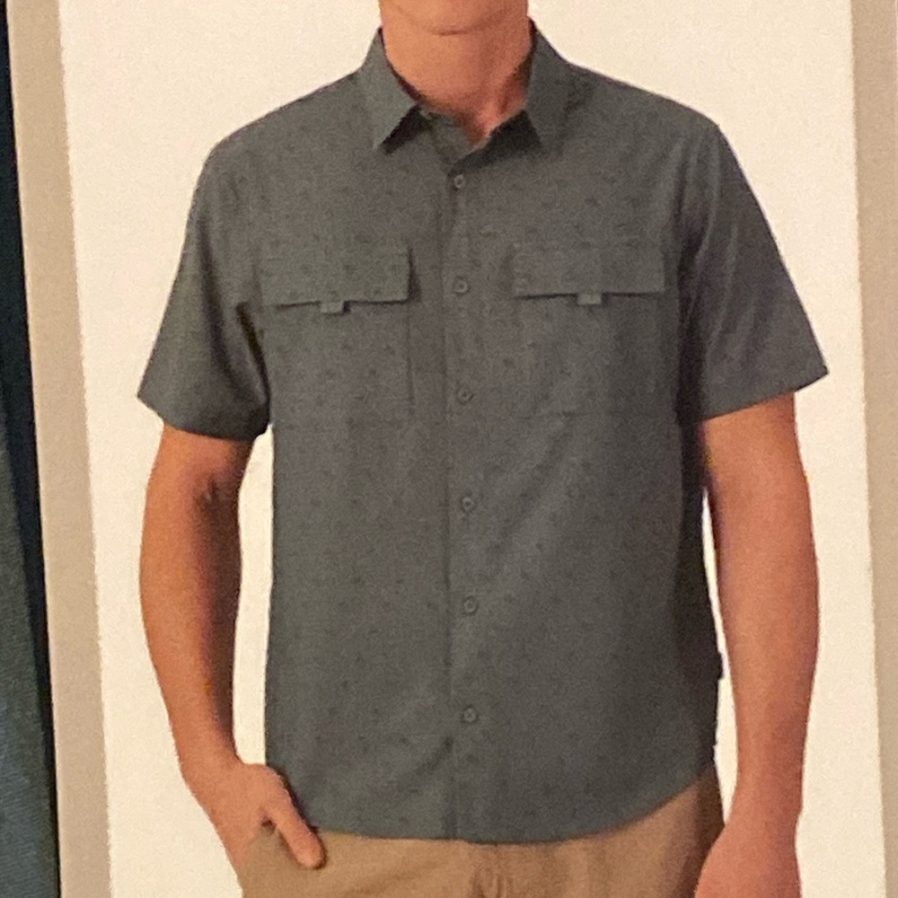 Men’s shirt